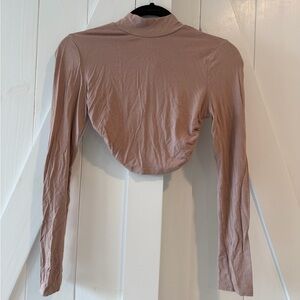 Open Back Mock Neck Crop Top – Dusty Rose (Size S)
